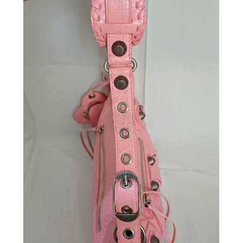 Large Product Preview Image 10
