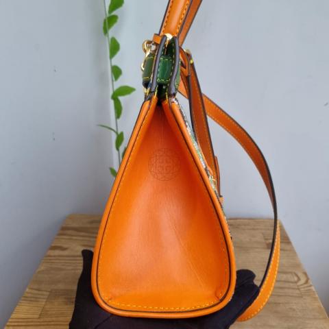 Large Product Preview Image 3