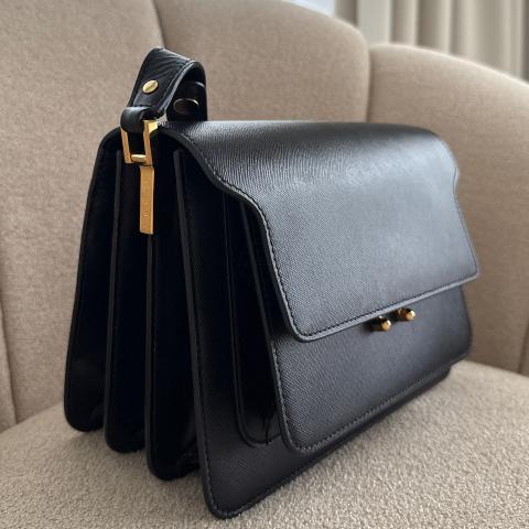 Large Product Preview Image 3