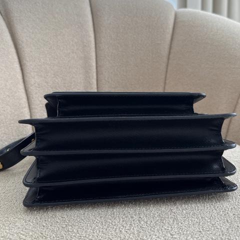 Large Product Preview Image 6