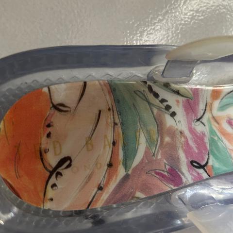 Large Product Preview Image 4