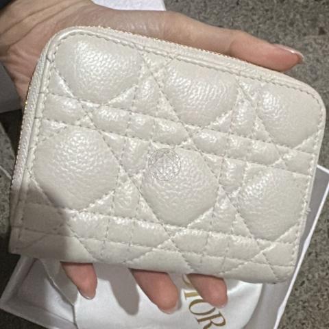 Large Product Preview Image 2