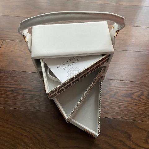 Large Product Preview Image 5