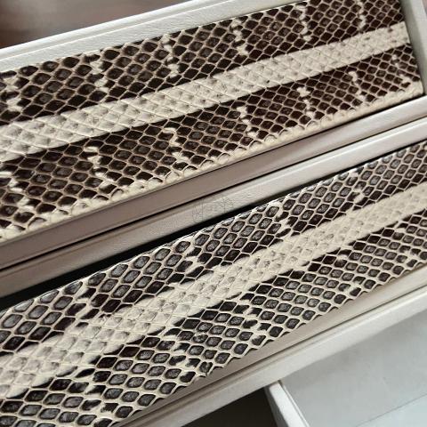 Large Product Preview Image 8