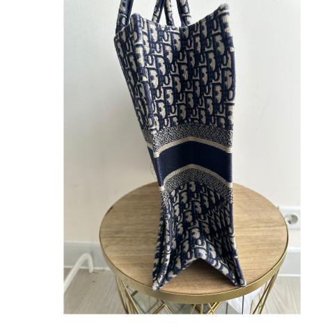 Large Product Preview Image 3