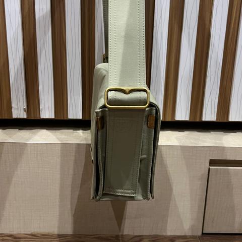 Large Product Preview Image 4