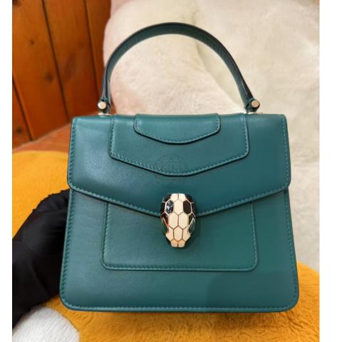 Large Product Preview Image 11