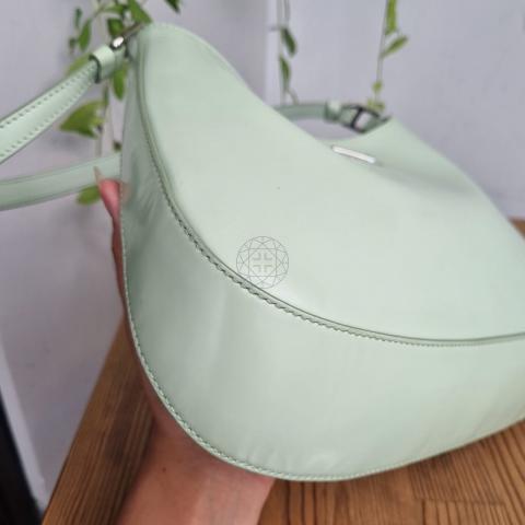 Large Product Preview Image 4