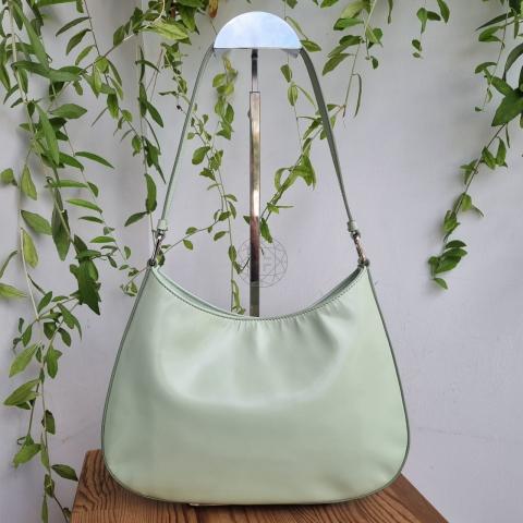 Large Product Preview Image 2
