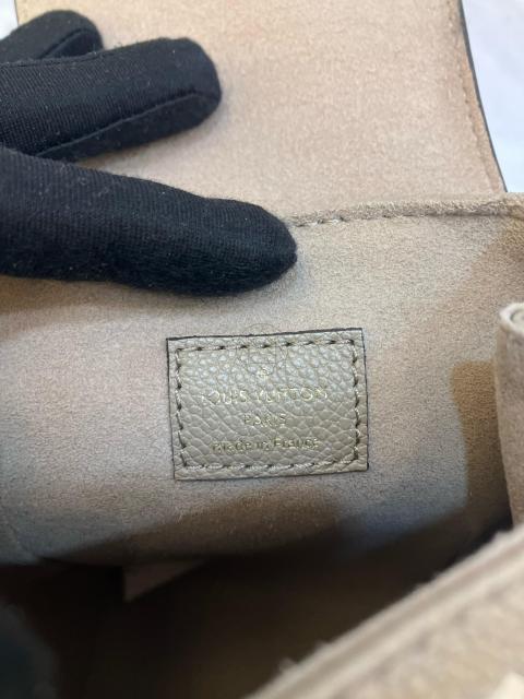 Large Product Preview Image 22