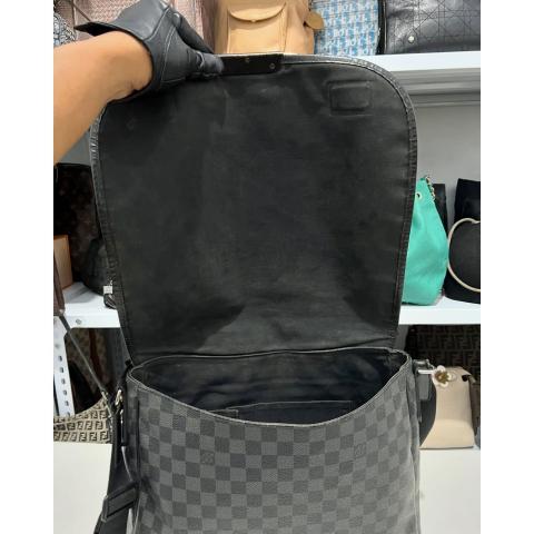 Large Product Preview Image 5
