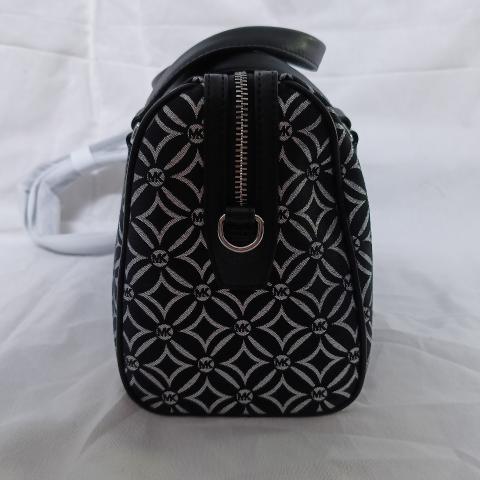 Large Product Preview Image 4