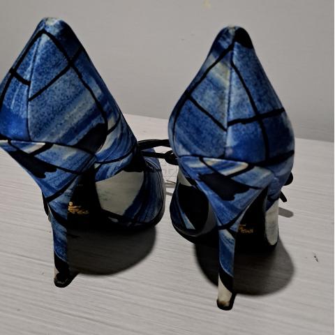 Large Product Preview Image 2