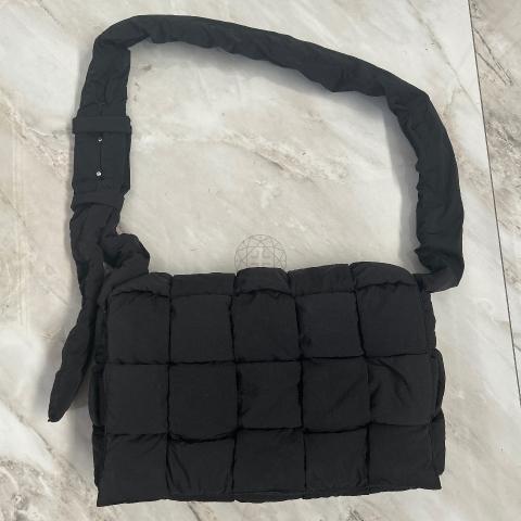 Large Product Preview Image 8