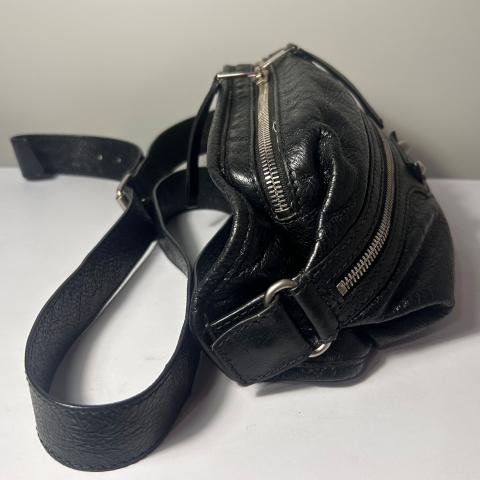 Sell Balenciaga Neo Lift Belt Bag - Black | HuntStreet.com