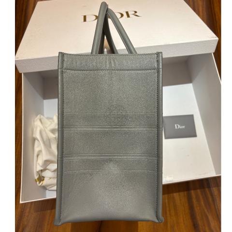 Large Product Preview Image 3