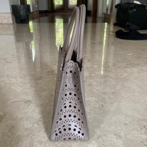 Large Product Preview Image 3