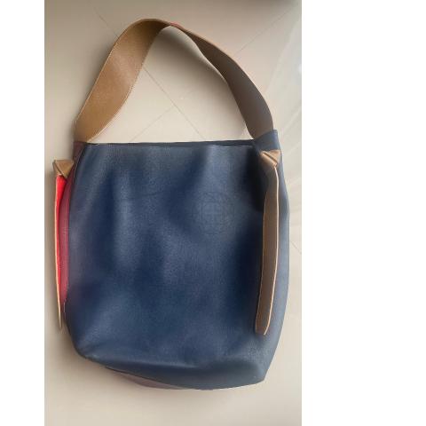 Large Product Preview Image 2