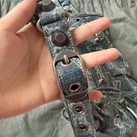 Large Product Preview Image 7