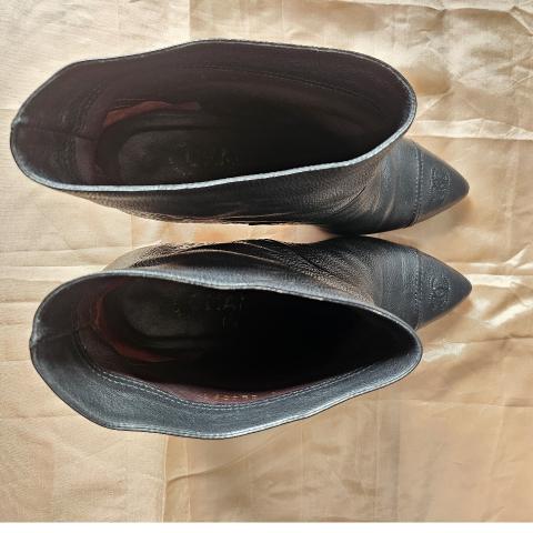 Large Product Preview Image 3