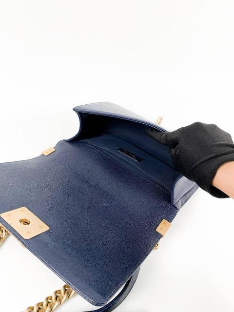 Large Product Preview Image 23