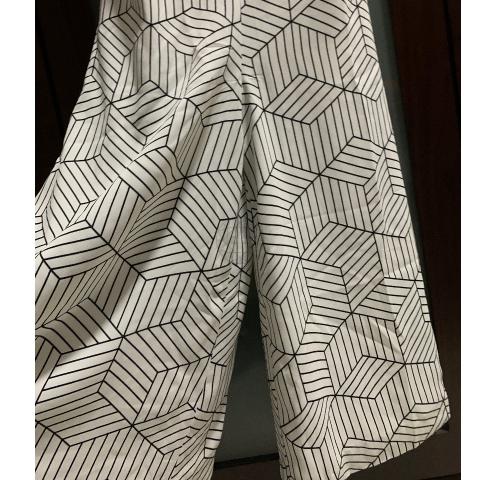 Large Product Preview Image 10