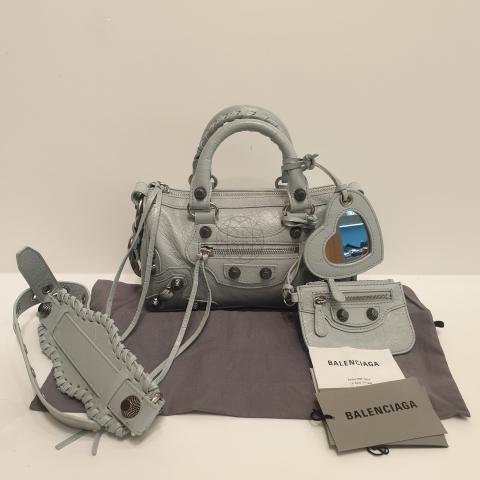 Large Product Preview Image 16