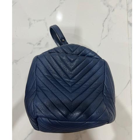Large Product Preview Image 3
