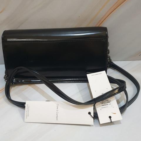 Large Product Preview Image 3