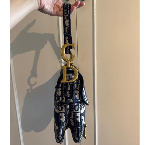 Large Product Preview Image 3