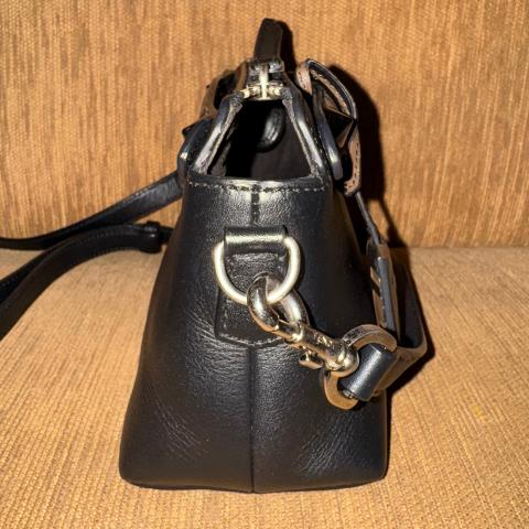 Large Product Preview Image 3