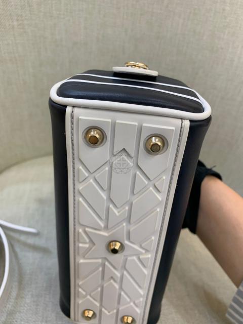 Large Product Preview Image 14