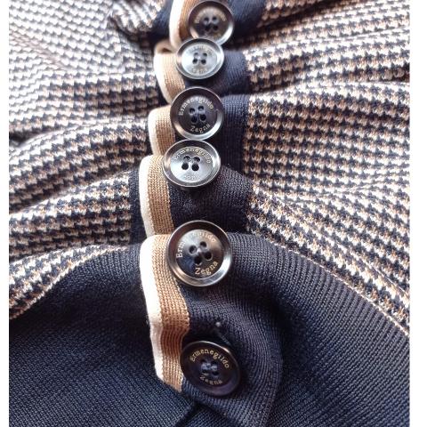 Large Product Preview Image 7