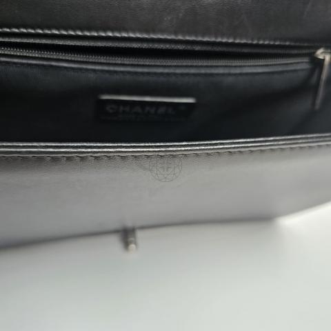 Large Product Preview Image 24