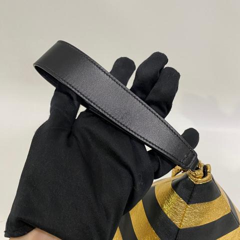 Large Product Preview Image 18