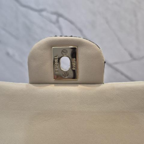 Large Product Preview Image 25