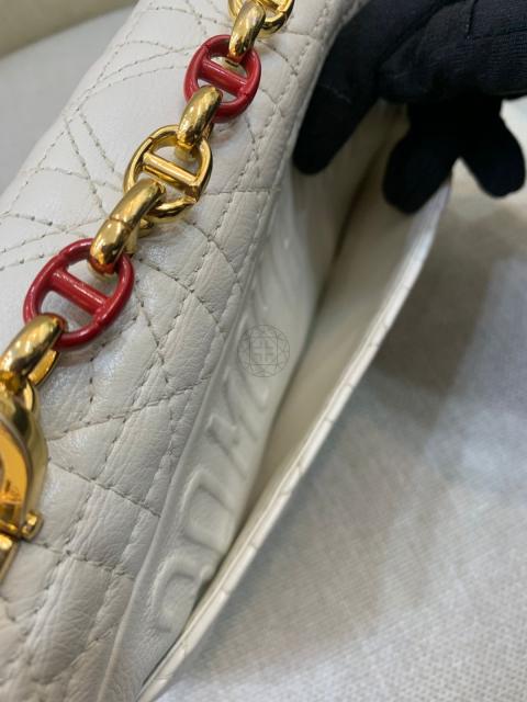 Large Product Preview Image 19