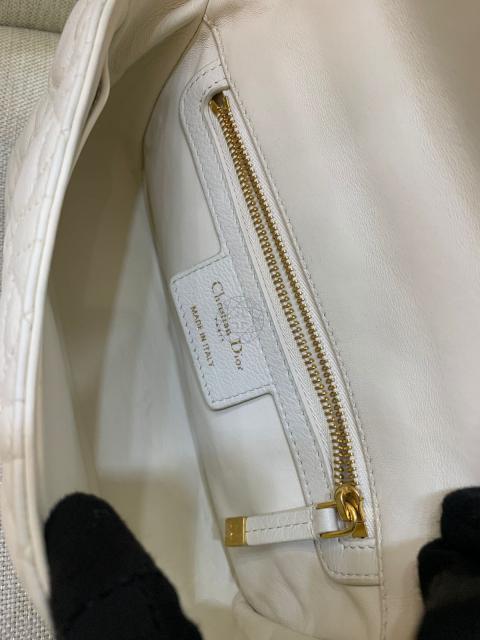 Large Product Preview Image 23