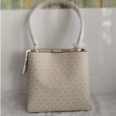 Large Product Preview Image 2