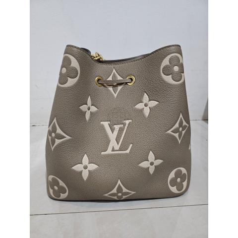 Large Product Preview Image 2