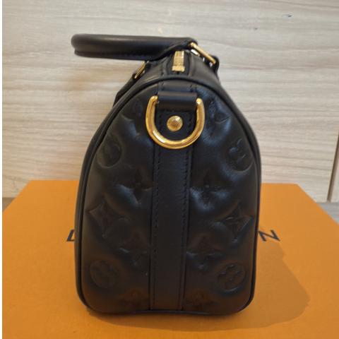 Large Product Preview Image 3