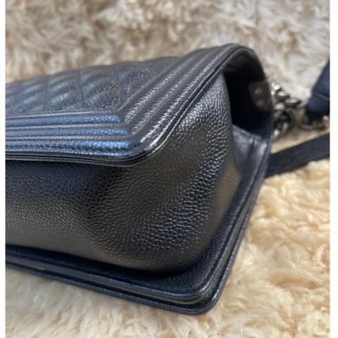 Large Product Preview Image 3