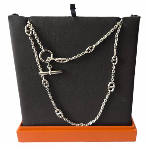 【HERMES】エレガントな胸元に♡ Sautoir Farandole 160 HERMES】エレガントな胸元に♡ Sautoir Farandole 160 (HERMES