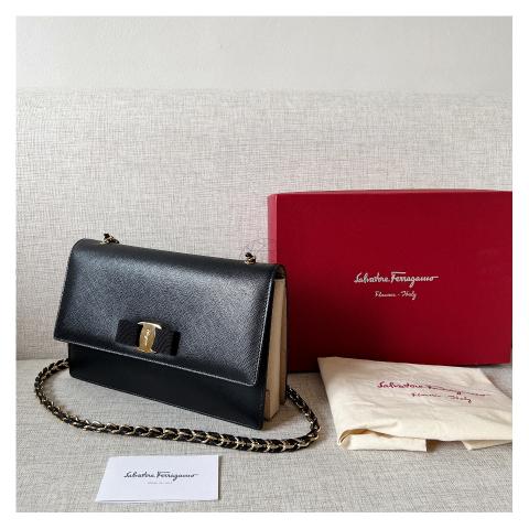 Sell Salvatore Ferragamo Miss Ginny Sling Bag - Black Sell Salvatore Ferragamo Miss Ginny Sling Bag - Black