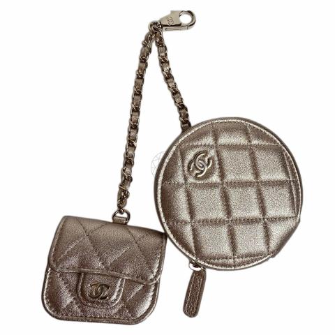 【専用出品】mhesさま専用 Sell Chanel Metallic Lambskin Bag Charm VIP Gift