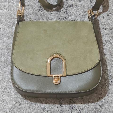 Large Product Preview Image 7