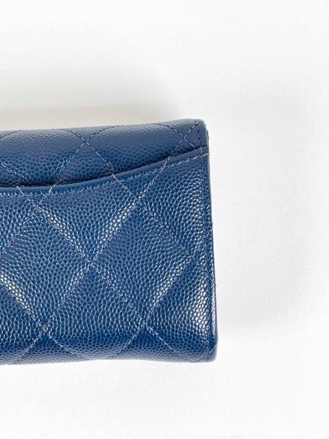 Large Product Preview Image 18