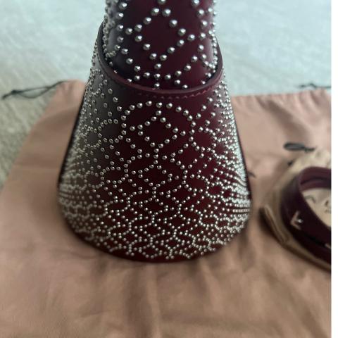 Large Product Preview Image 3