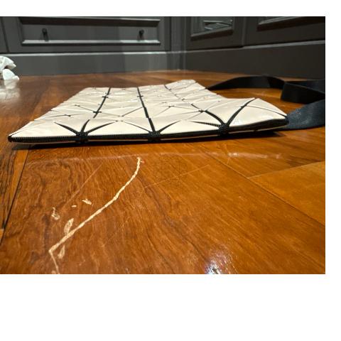 Large Product Preview Image 4