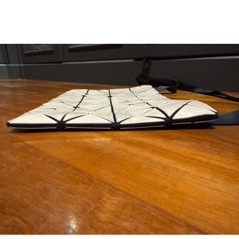Large Product Preview Image 5